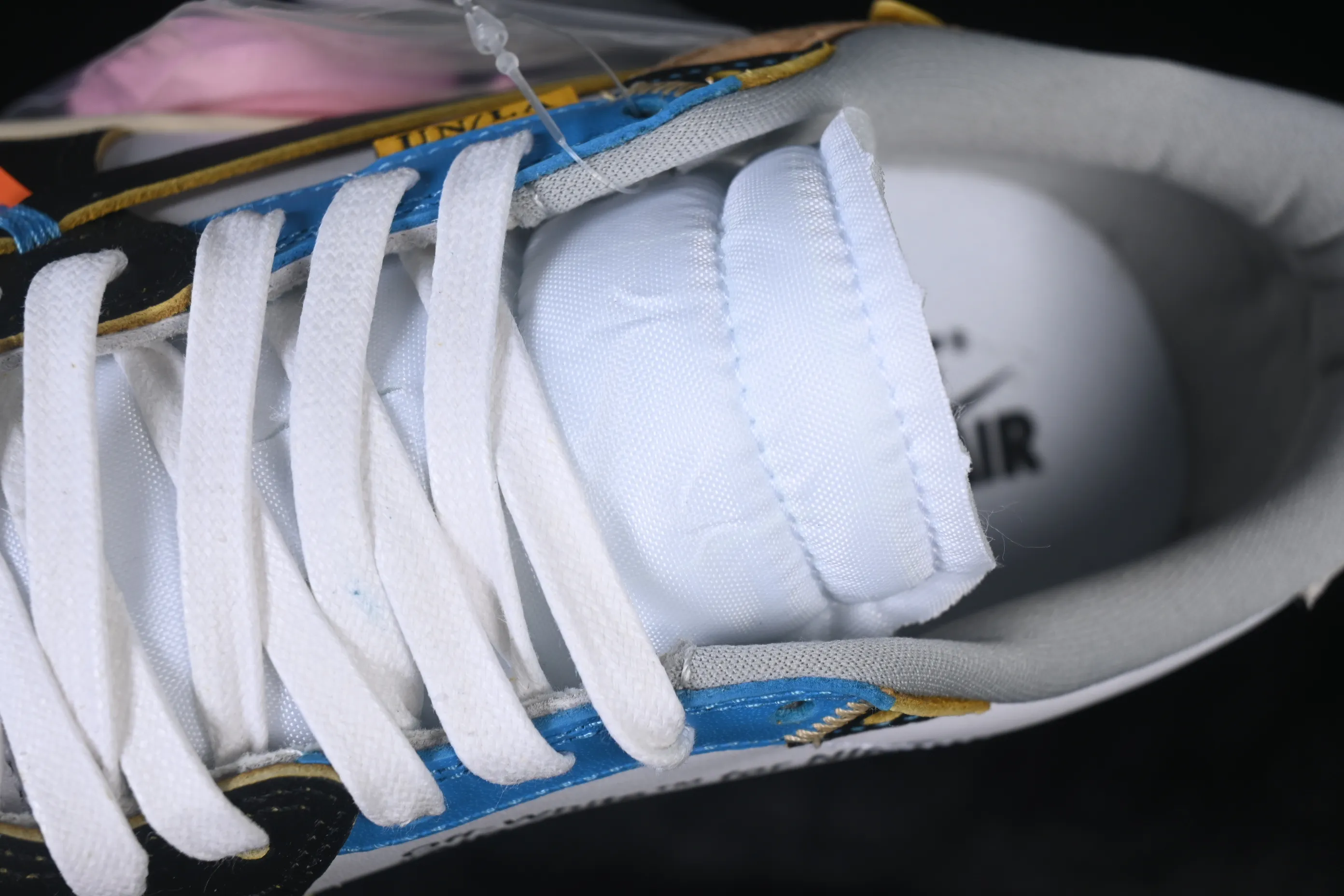All Categories Air Jordan Jordan Series Basketball Shoes Air Jordan 1 Low Travis Scott x Air Jordan 1 Low OG AJ1 Joe 1 Joint Overhead XZ6868-006